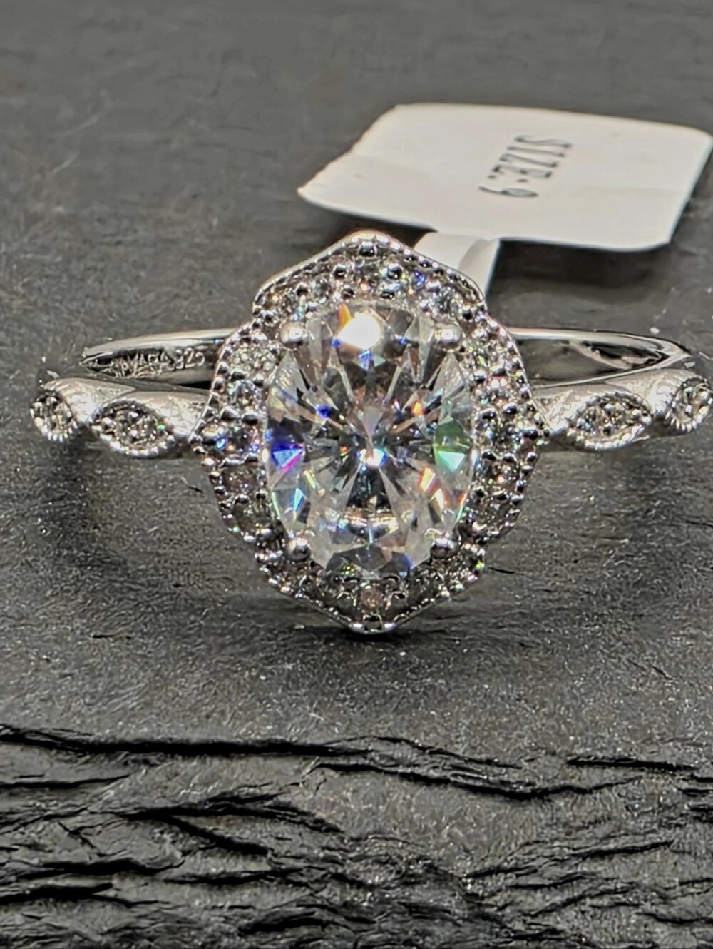 Antique Style Halo Oval-Cut Moissanite S925 Size 9